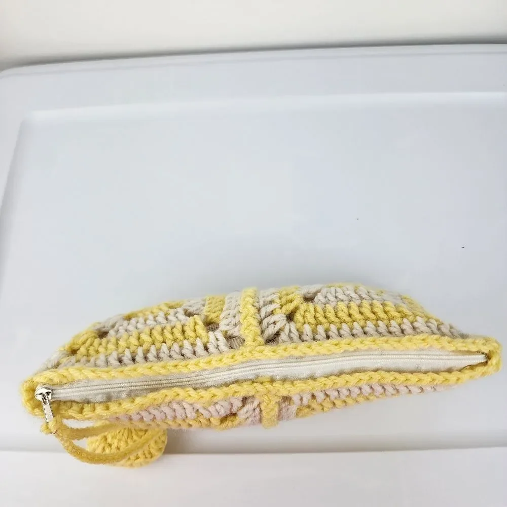 Handmade Crochet Granny Square Clutch Yellow Cream Boho Heart Charm Makeup Pouch - Picture 6 of 15